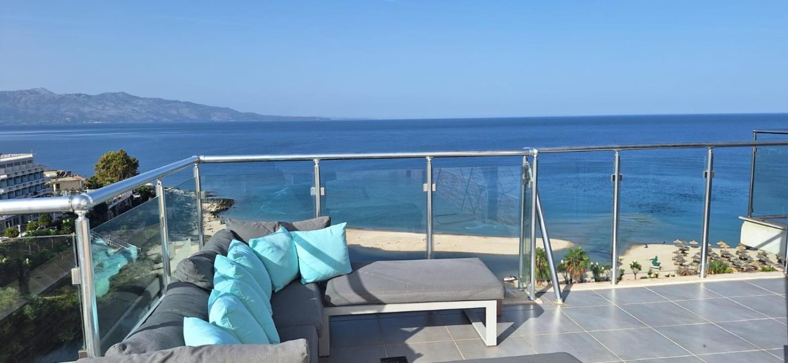 Апартаменты Sadet'S Penthouse Saranda Экстерьер фото
