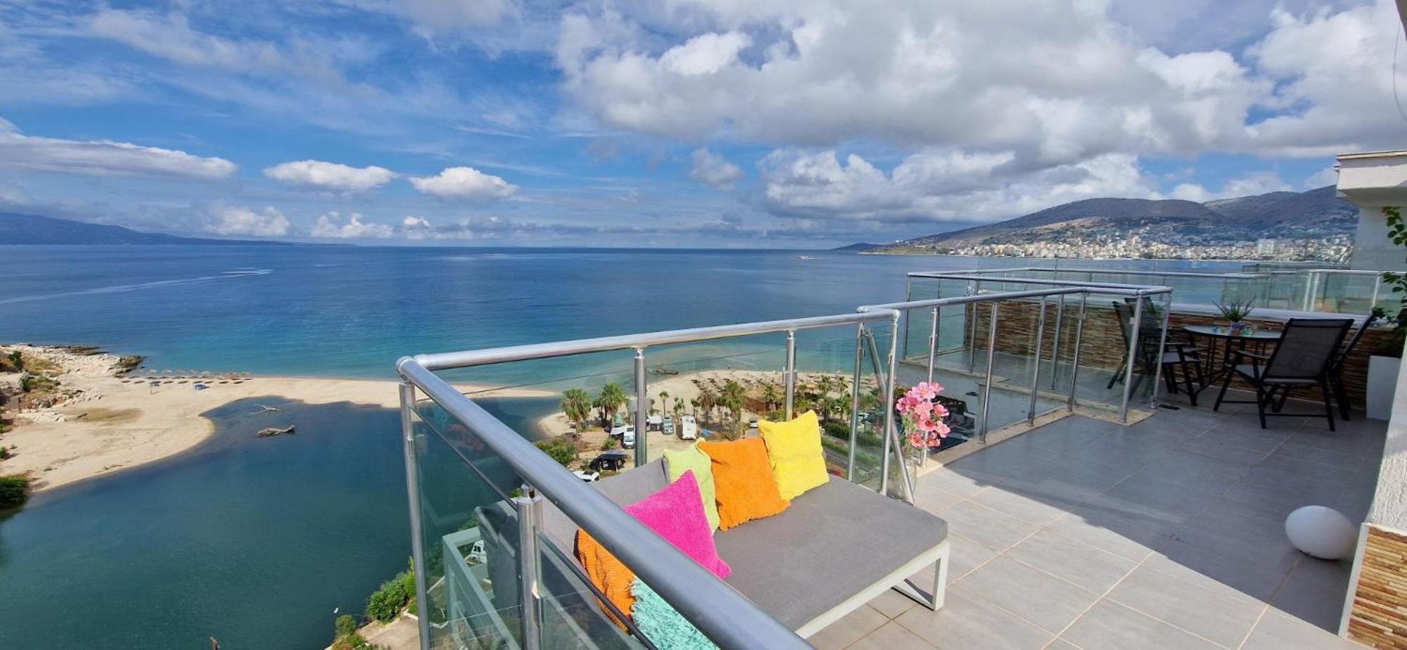 Апартаменты Sadet'S Penthouse Saranda Экстерьер фото